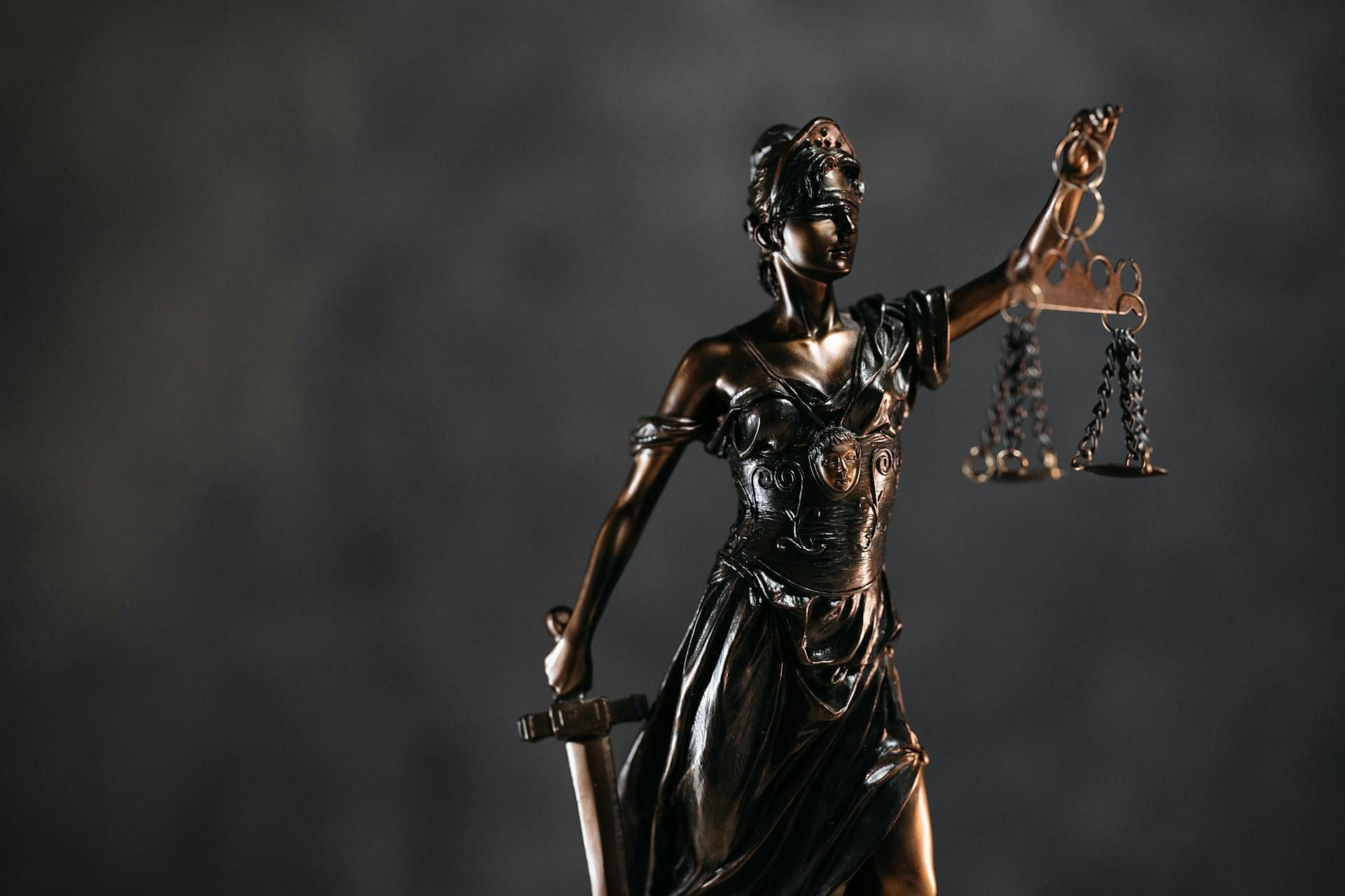 A legal lawsuit was filed against the FBI for their lack of proper investigation (Image via Pexels)